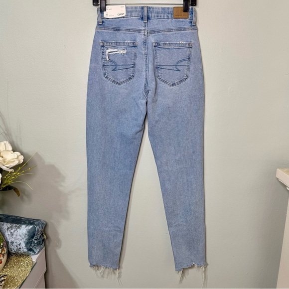 American Eagle Strigid Curvy Ripped Mom Jeans Super High Rise Size 00 or 24 NWT - Picture 5 of 10